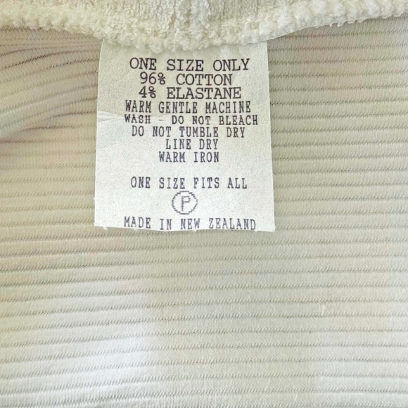 BATHROBE, MAXI LENGTH, WHITE, ONE SIZE, CHANEL ARMANI PRADA AND GUCCI EMBROIDERE - Picture 3 of 7